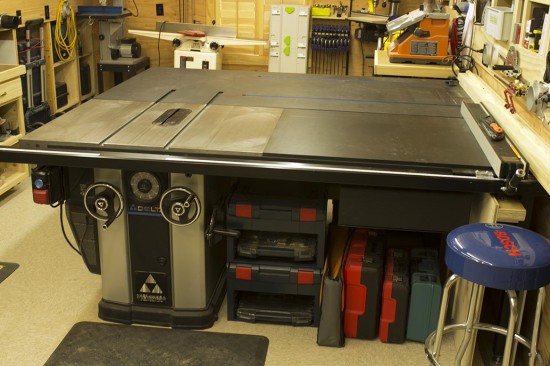 Woodshop Delta Unisaw with Outfeed Table