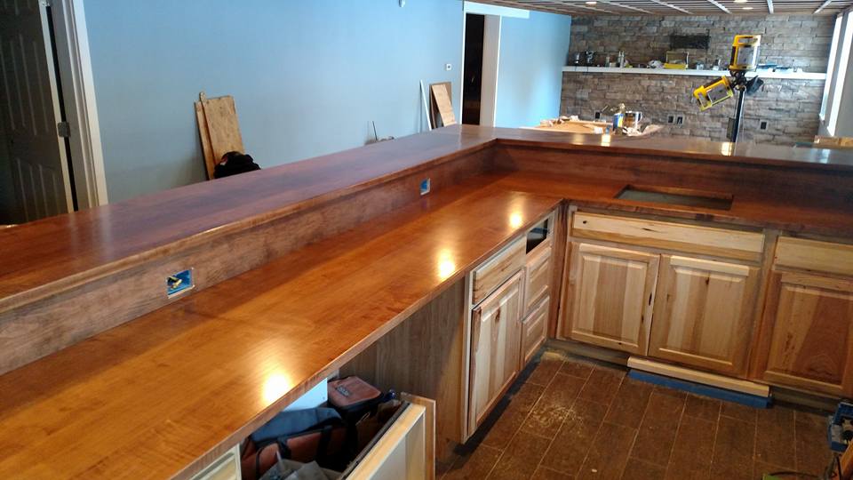 Applying Urethane To Maple Counter Top